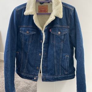 Levi Sherpa jacket size large